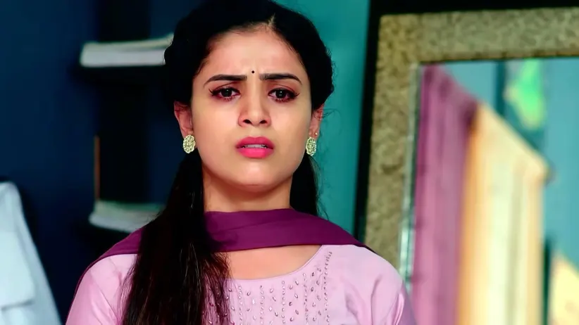 Radhika Feels Guilty