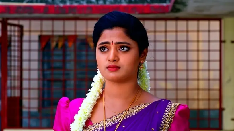 Vidya Meets Ganapathi at the School