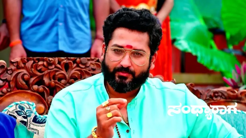 Aadhya Chases Srinivasa