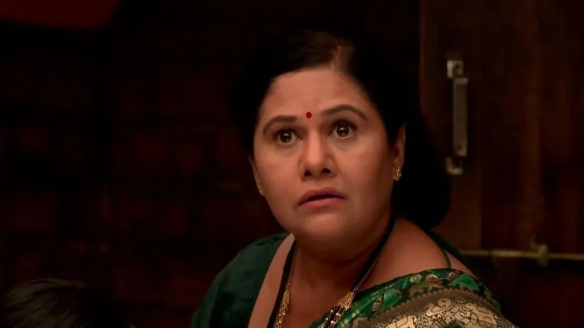 Kusum Stops Bhakti from Committing Suicide