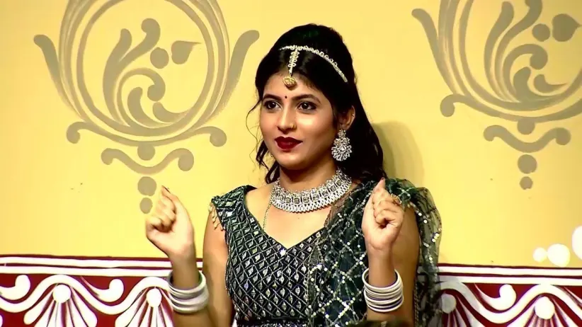 Subhalaxmi's Impressive Act