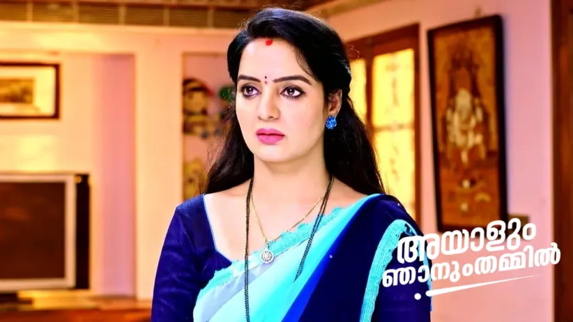 Bhaskar Mocks Karthika