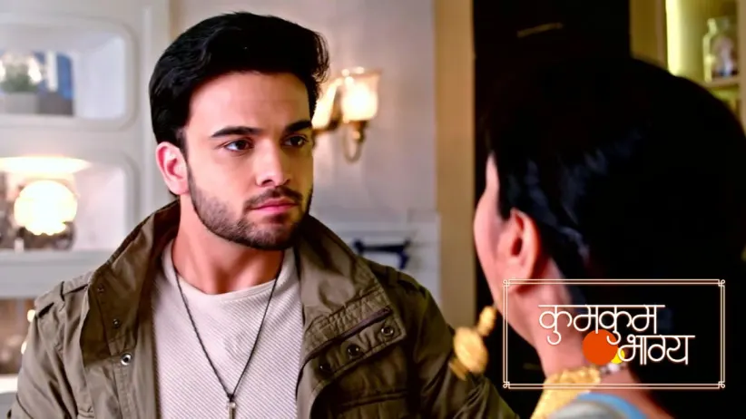 Pallavi Asks Rhea to Leave
