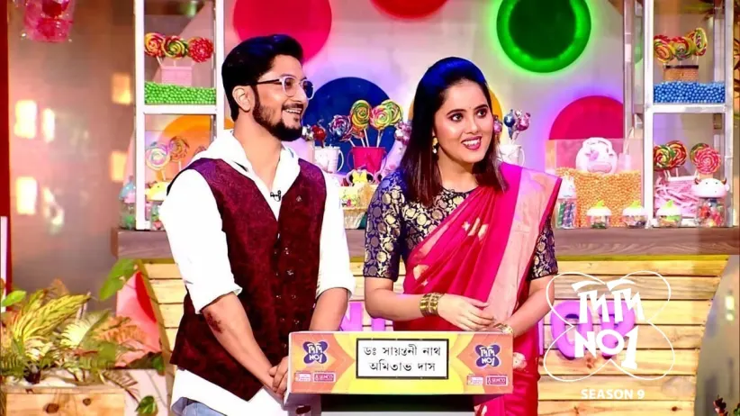 Arkaprava and His Mother Interact with Rachana