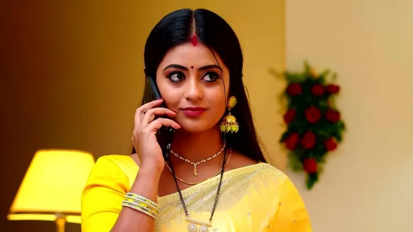 Bhagyalakshmi and Mithra's Honeymoon