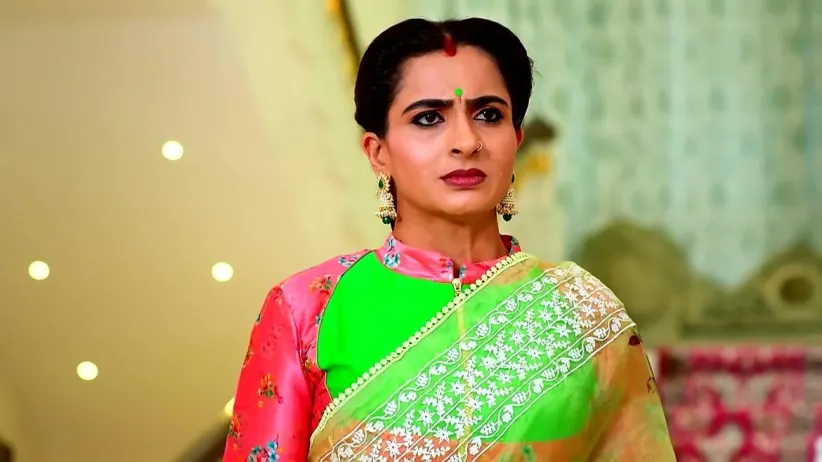 Bhagyalakshmi Jumps into a Lake to Save Mithra