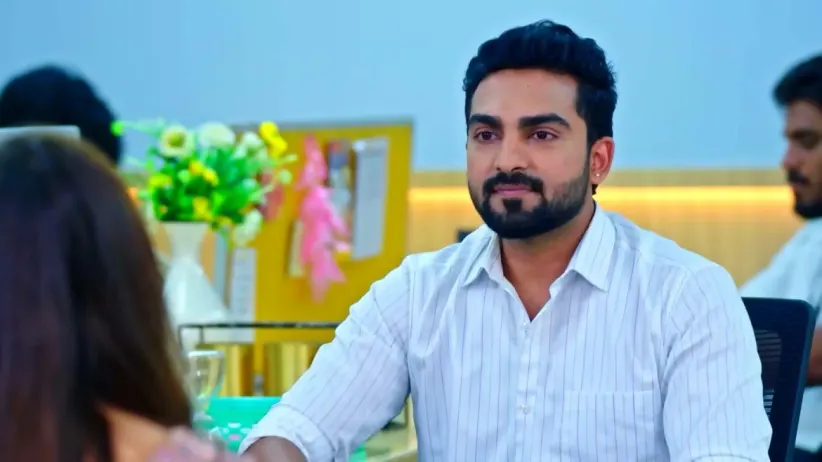Seetha Offers Financial Help to Sri Ram | SeethaRaama