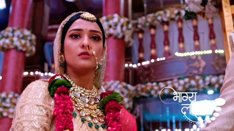 Lakshmi Senses that Rishi is in Danger