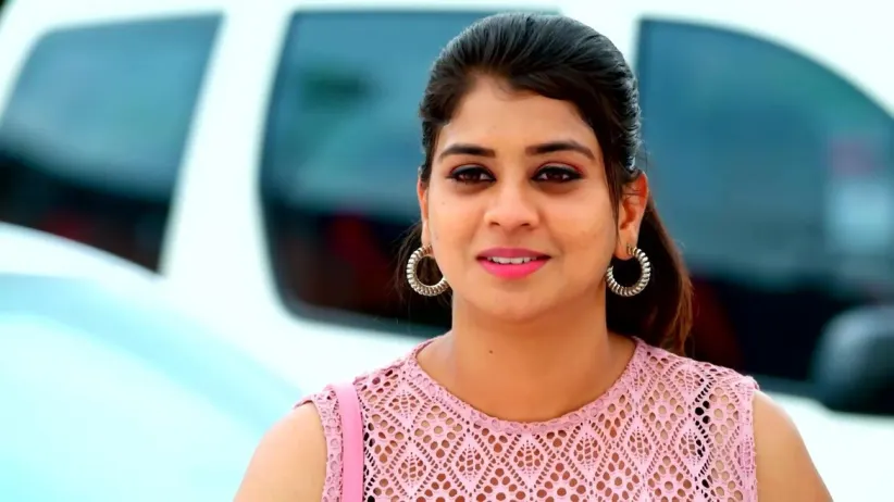 Bommi Attends Preethi's Engagement