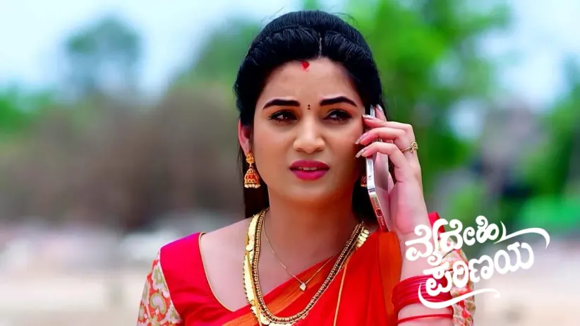 Shravanti Tries to Stop the Puja