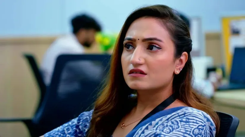 Seetha Calls Sri Ram Emotionless