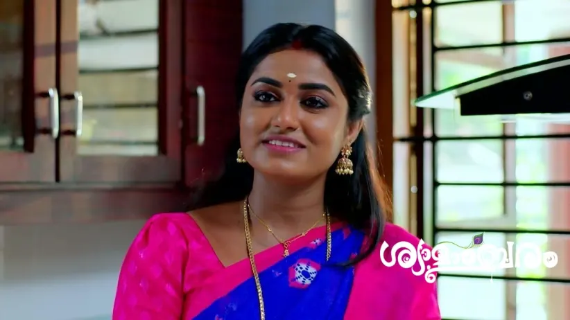 Akhil Scolds Shyama