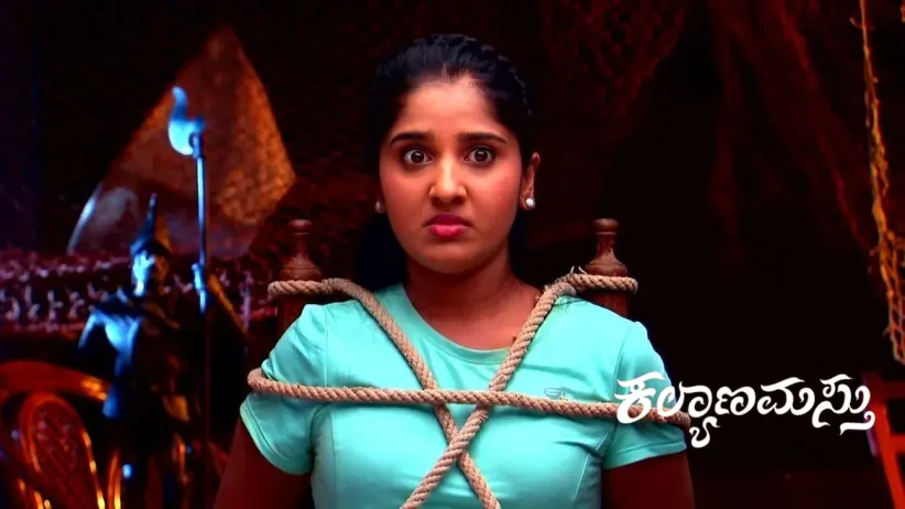 Nithya and Ganga Get Kidnapped