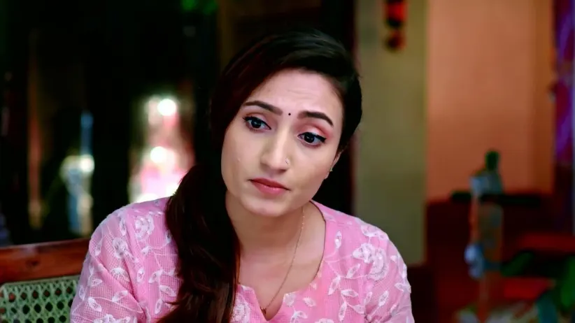 Sihi Enquires about Her Father with Seetha