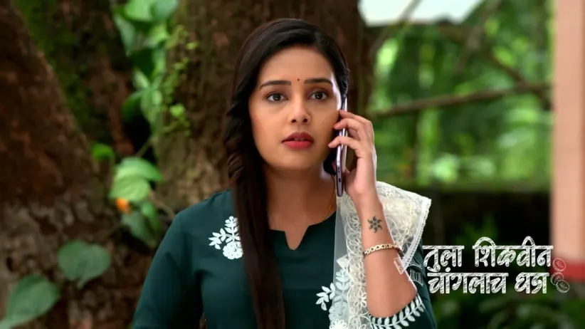 Adhipati Worries about a Stressed Akshara