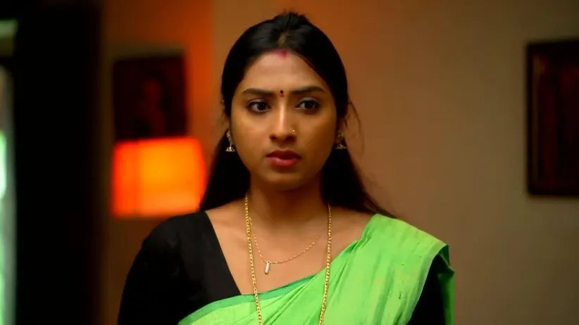 Sharada Speaks to Her Daughters | Kudumbashree Sharada