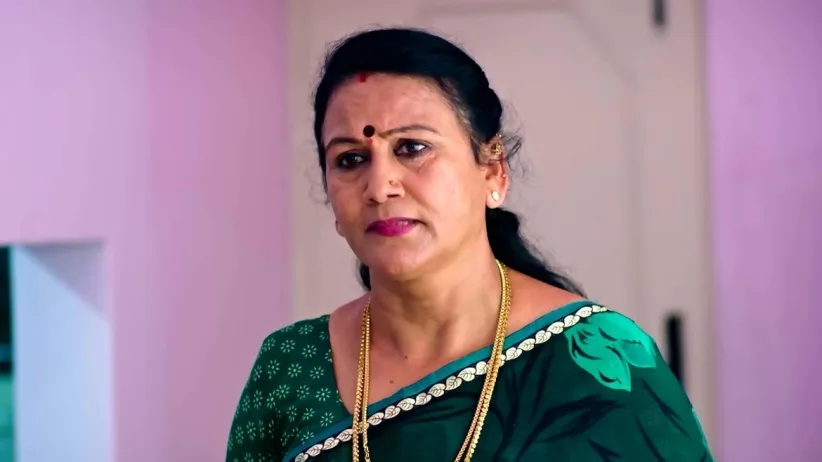 A Woman Refuses to Rent Her House to Seetha | SeethaRaama