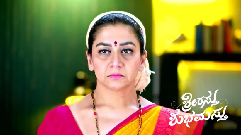 Sandhya Tries to Insult Tulasi