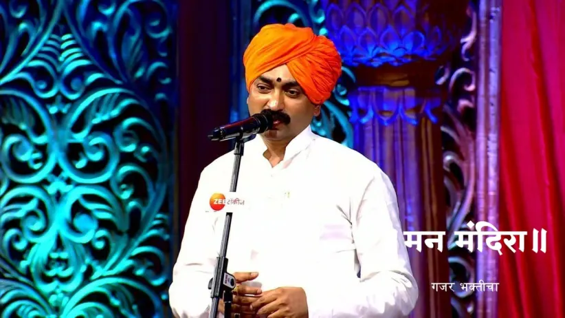 Shankar Maharaj Narrates Lord Krishna's Story