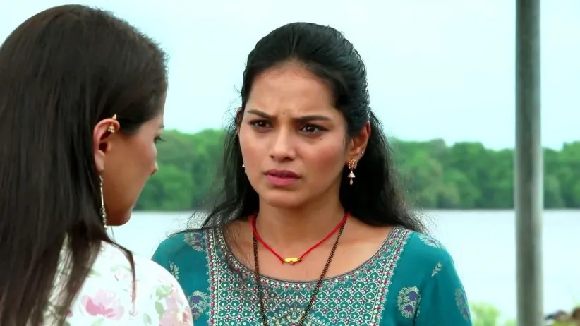 An Emotional Indrani Hugs Netra | Saatvya Mulichi Saatvi Mulgi