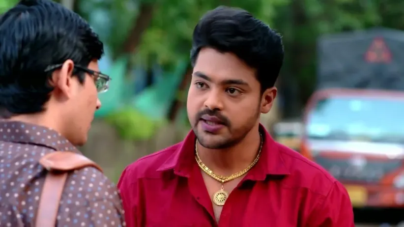 Kamal Talks to Adhipati about Ira | Tula Shikvin Changlach Dhada