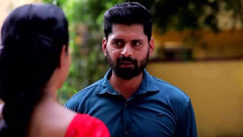 Aadhi Helps Bharathi | Idhayam