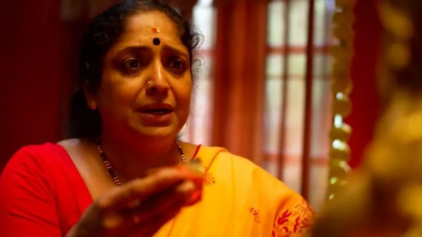 Sharada Finds the ‘Yanthram’ | Kudumbashree Sharada