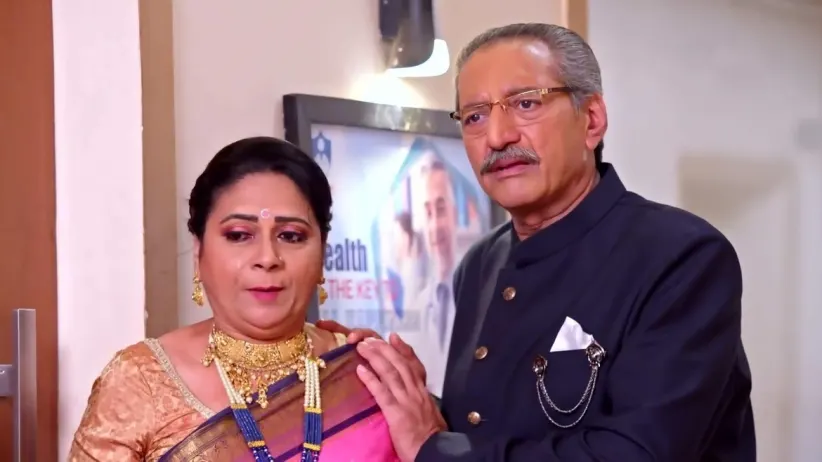 Mihika's Condition Worries Vishakha and Manpreet | Kumkum Bhagya
