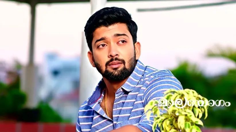 Ajayan Lashes Out at Urmila