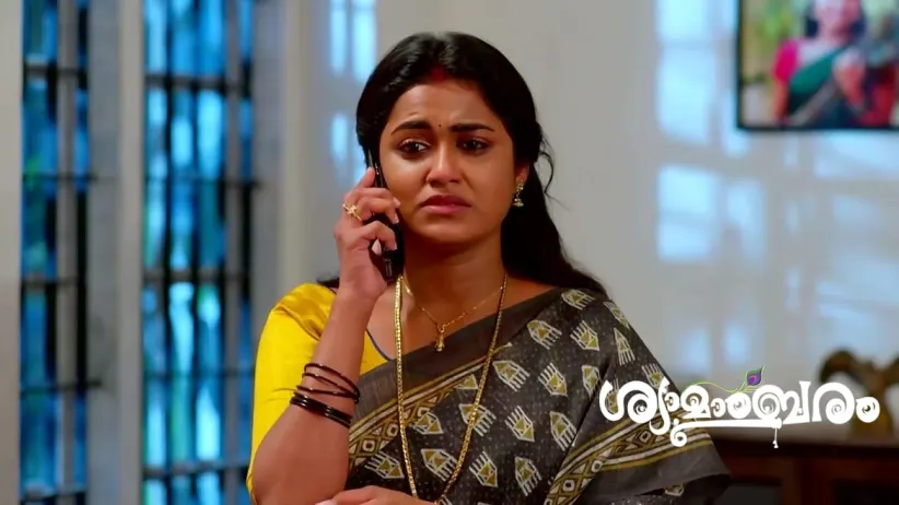 Akhil Expresses His Wish to Vasundhara