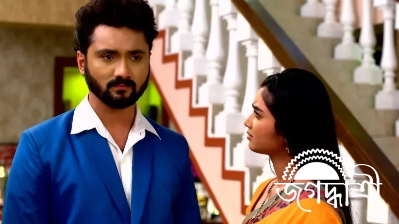 Koushiki Tells Everyone about Utsav's Misbehaviour