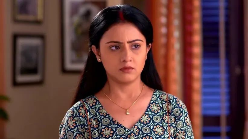 Parag Comes to Take Shimul to His Room at Night | Kar Kache Koi Moner Katha