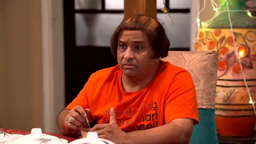 Vibhuti Serves Tiwari Spicy Halwa | Bhabi Ji Ghar Par Hai!