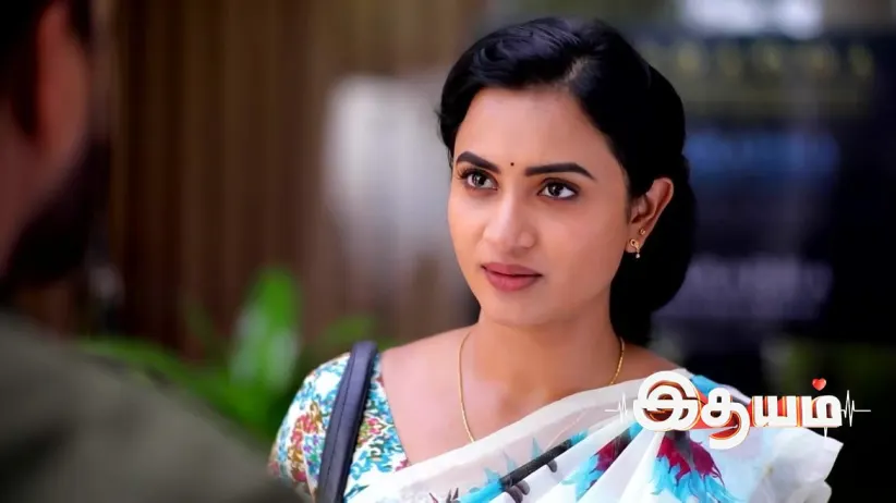 Aadhi Hides His Identity from Bharathi
