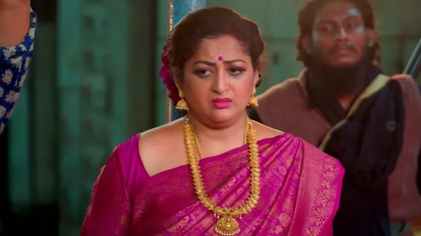 Vishal Urges Anjali to Marry Him | Seetha Raman