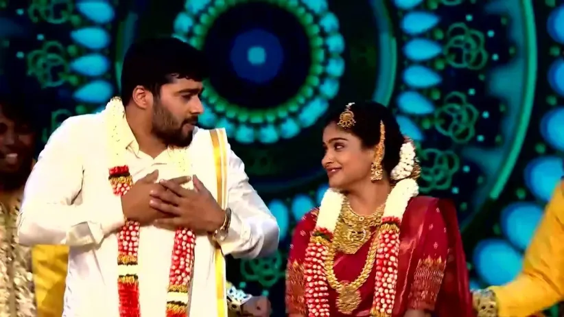 A Beautiful Dance by Shashi Hegde and Lavanya