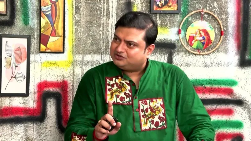 Dipika's Family Wins the Prize | Ghore Ghore Zee Bangla
