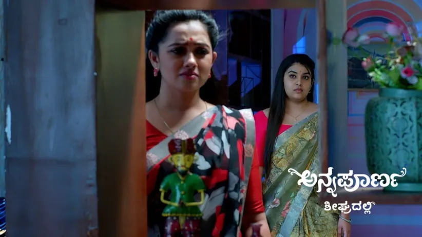 Niharika Mocks Avani's Efforts