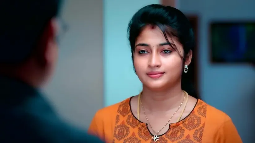 Rajarajeshwari Advises Karthik