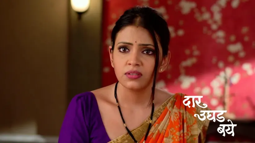 Mukta Learns about the Nagarkars' Family Tree