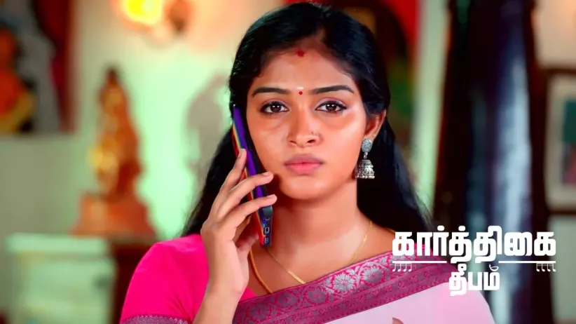 Deepa Professes Her Love to Karthikeyan