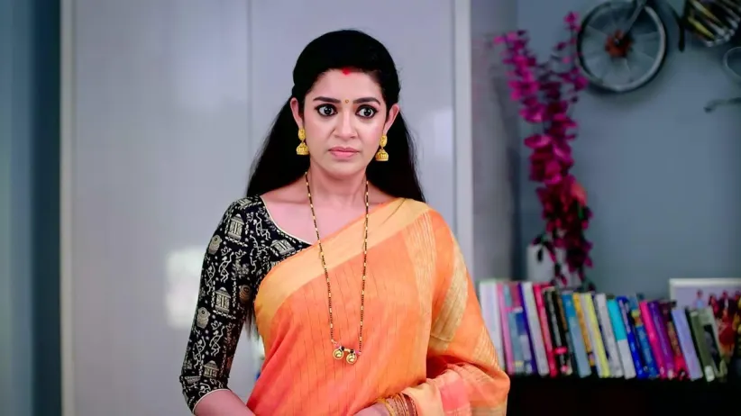 Laxmikant Asks Jaydev about His Problem