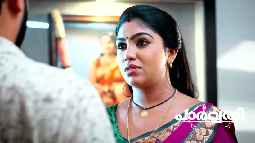 Parvathy Stages an Act