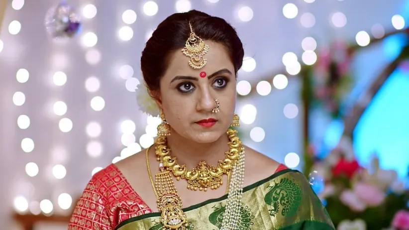 Sumangali Realises Pavani's Plan