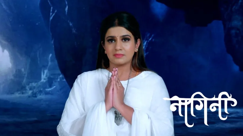 Shivani Gets the 'Naag Mani' Back