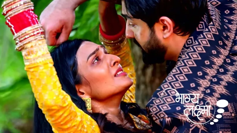Rishi and Lakshmi Try to Save Each Other