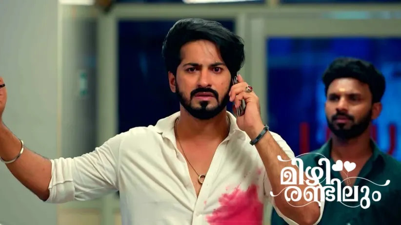 Kaveri Tells Sreedevi about Lakshmi