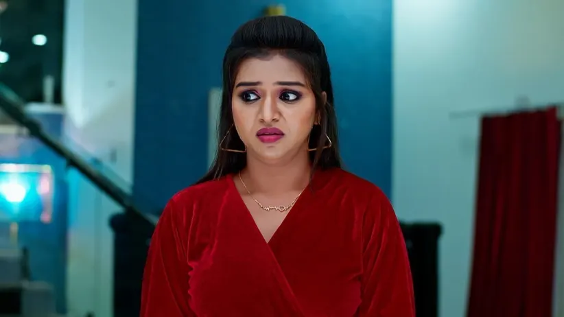 Will Bhagyalakshmi See the Divorce Papers?