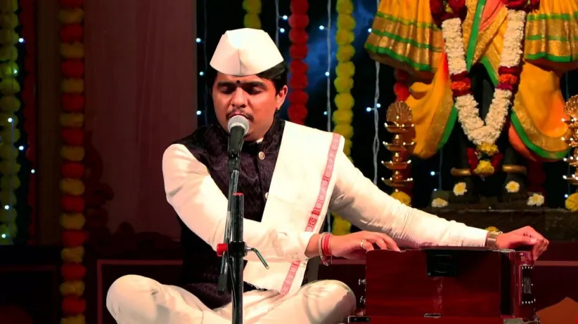 Avgha Rang Ek Zhala - 02 November, 2023