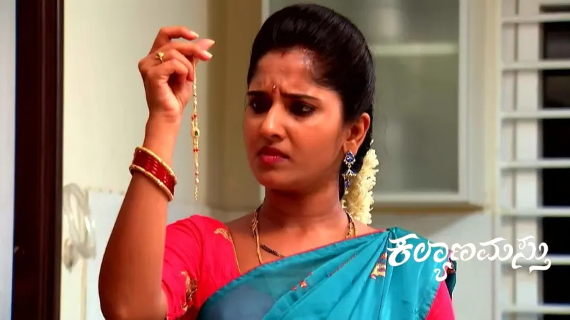 Nithya Shoots at Ganga